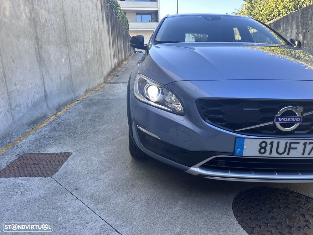 Volvo V60 Cross Country 2.0 D3 Pro Geartronic - 6