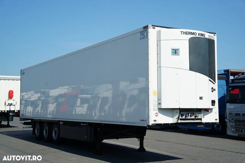 Schmitz Cargobull / REFRIGERAT / CU CÂRLIG / THERMO KING SLXI 400 / TRANSPALET / AXĂ DE RIDICARE / - 8