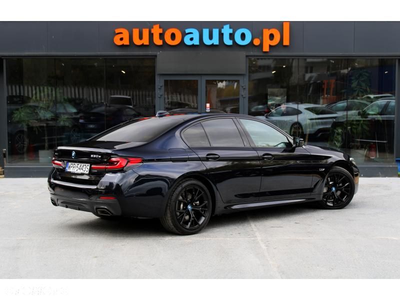 BMW Seria 5 530e xDrive sport - 6
