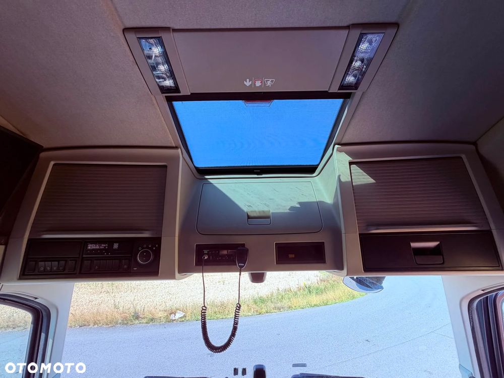Volvo FH - 12
