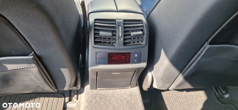 Mercedes-Benz Klasa E 350 BlueTEC 7G-TRONIC Avantgarde - 7