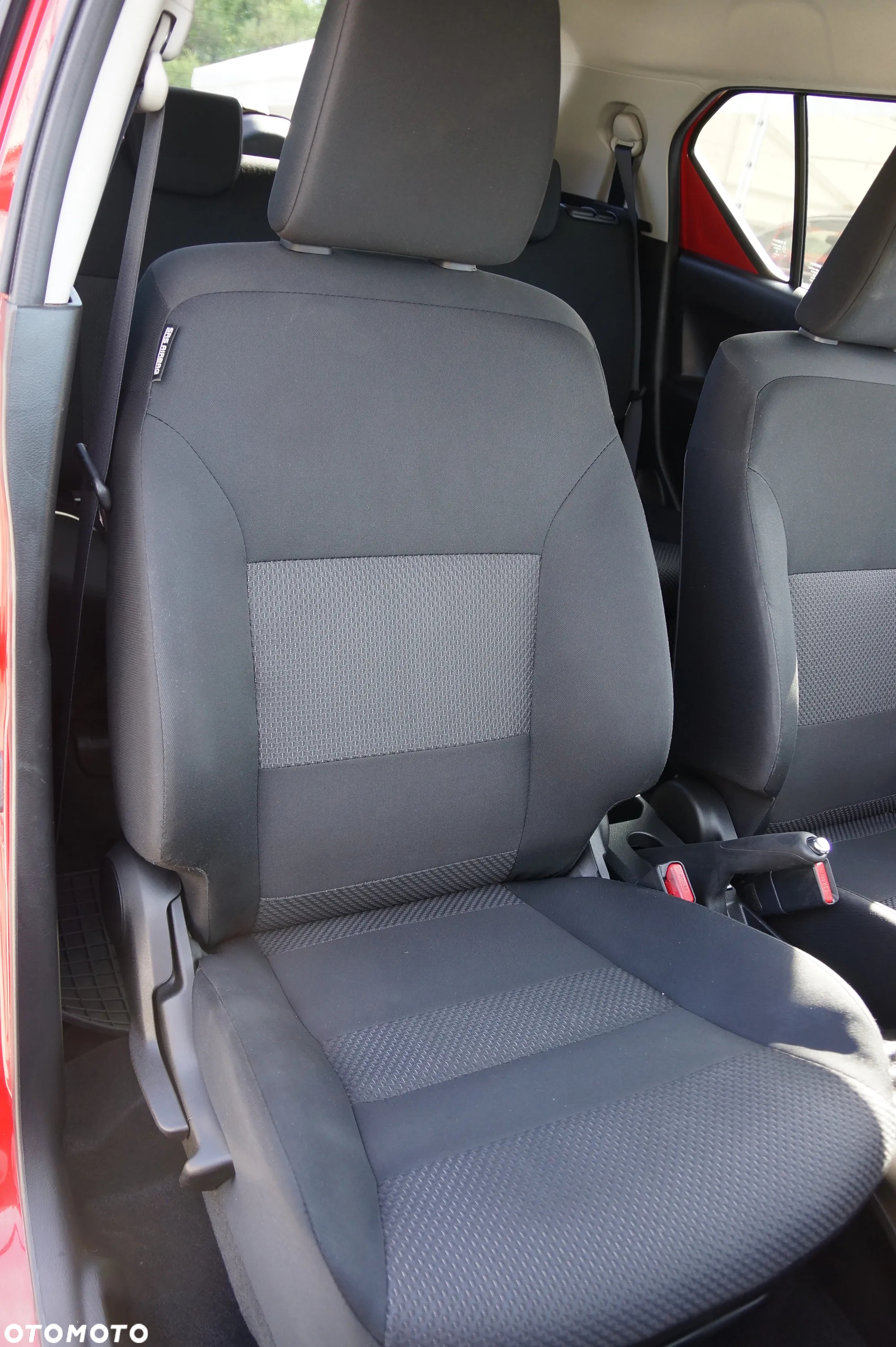 Suzuki Ignis 1.2 Premium 4WD - 28