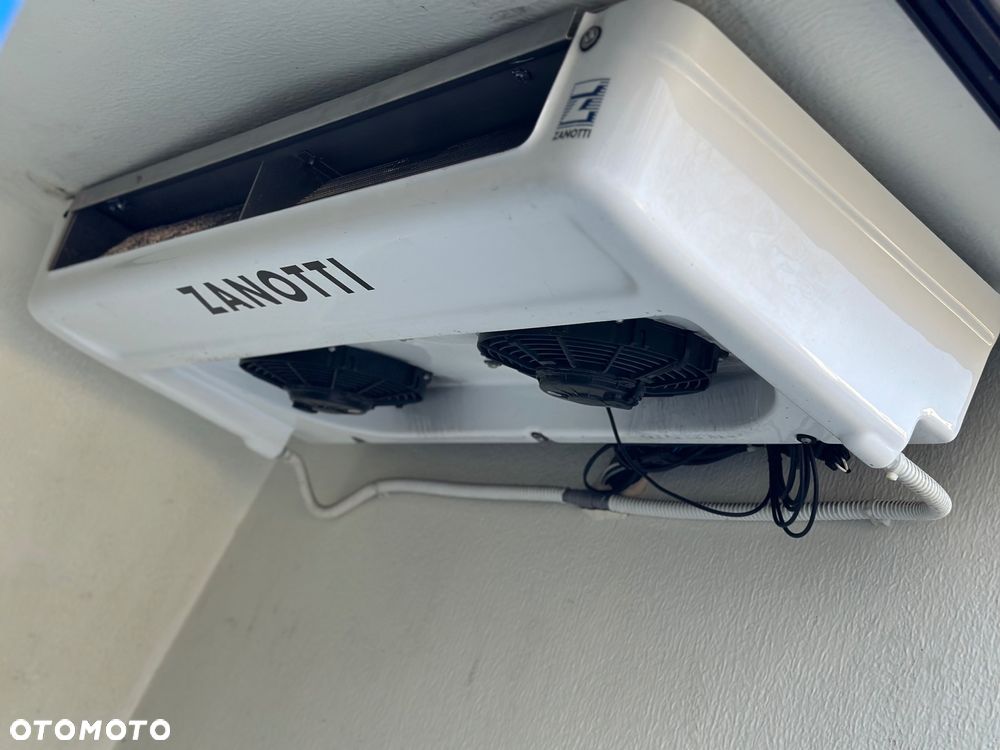 Iveco 35s18 Max / Chłodnia / Mroźnia / Salon RP - 22