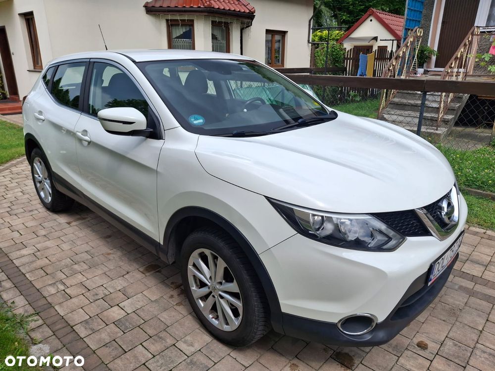 Nissan Qashqai 1.2 DIG-T Visia EU6 - 1