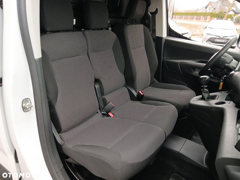 Toyota PROACE CITY - 41