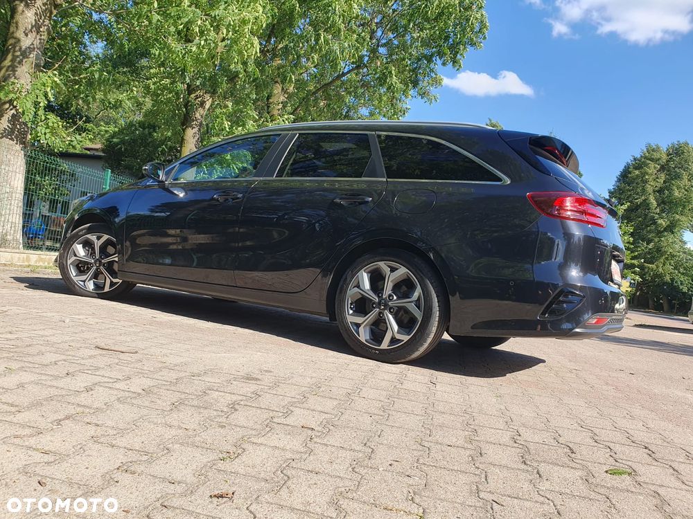 Kia Ceed 1.4 T-GDI DCT OPF Platinum Edition - 7
