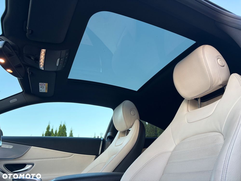 Mercedes-Benz Klasa C 200 4-Matic 9G-Tronic - 7