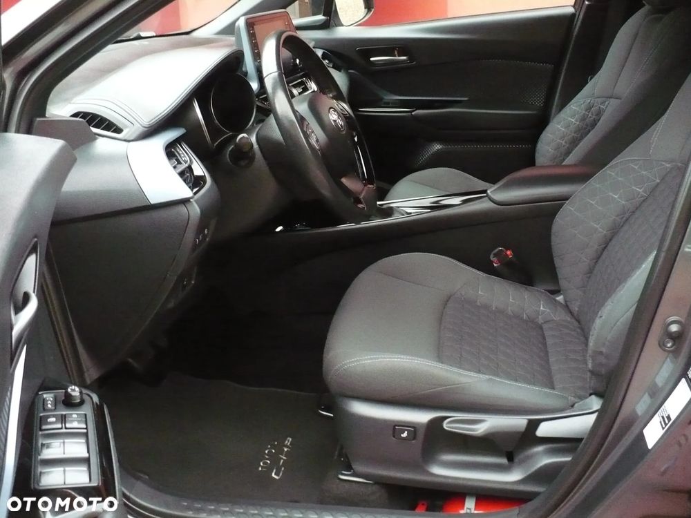 Toyota C-HR Team Deutschland - 14