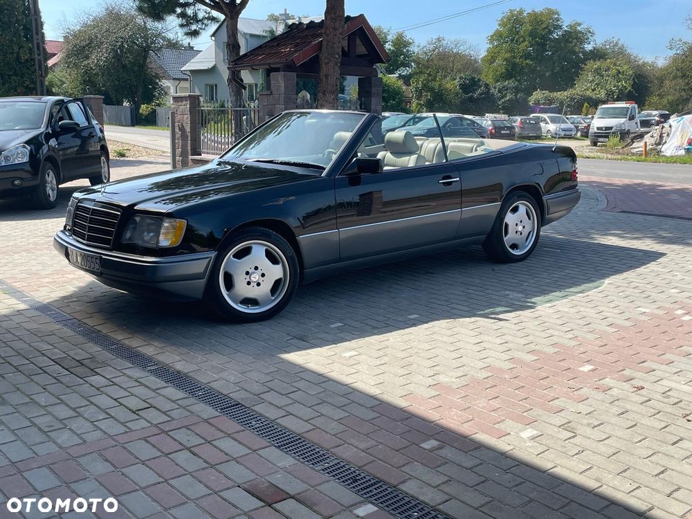 Mercedes-Benz Klasa E - 1