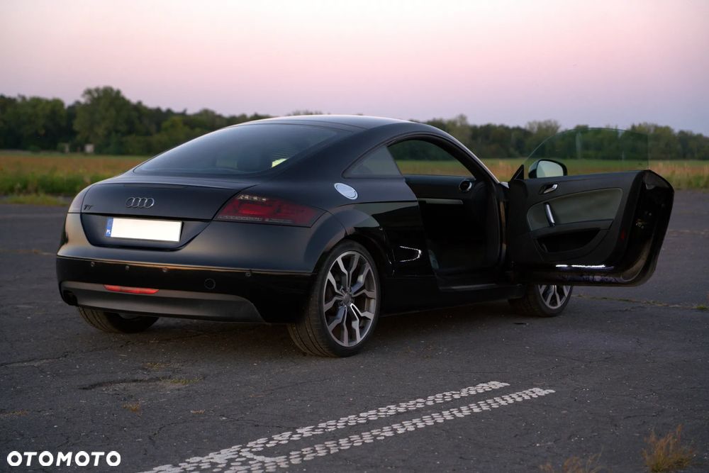 Audi TT Coupé - 19