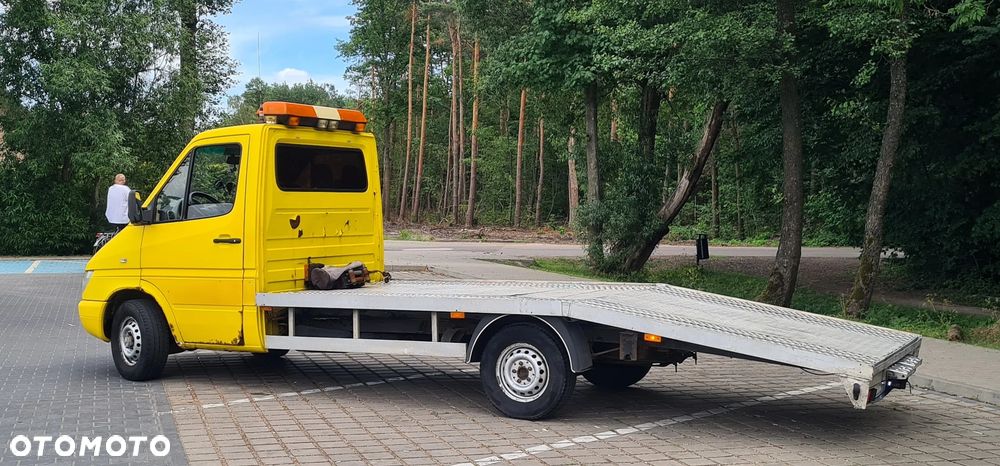 Mercedes-Benz SPRINTER - 4