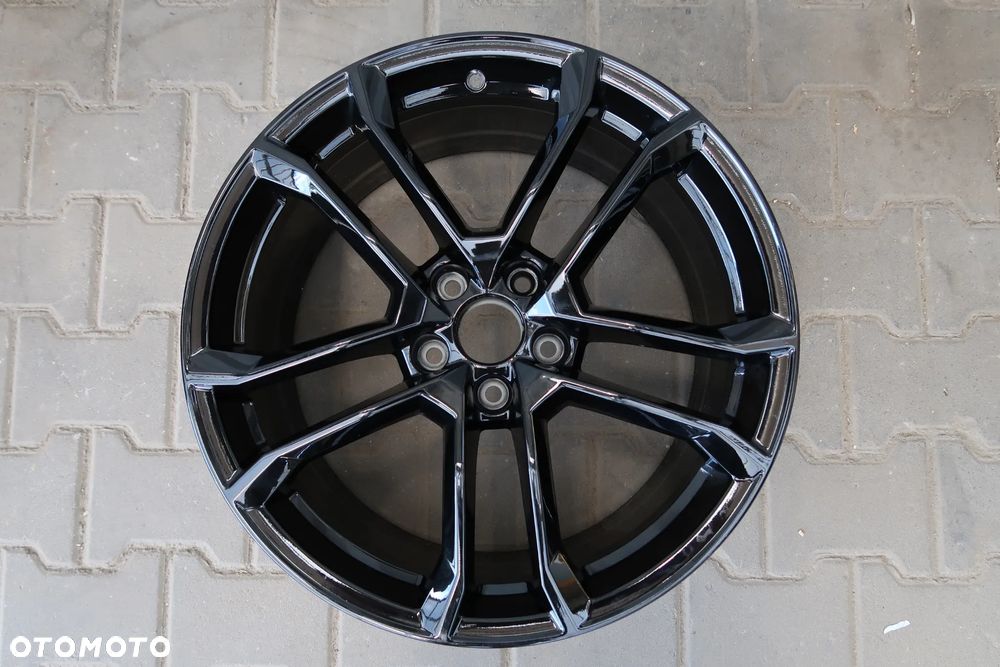 AD3 Felga Audi 4S0601025AM 8,5x19et42 - 1