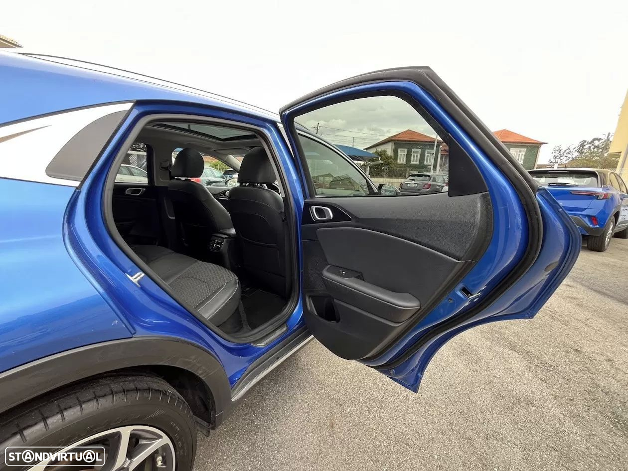 Kia XCeed 1.6 GDi PHEV Drive - 32