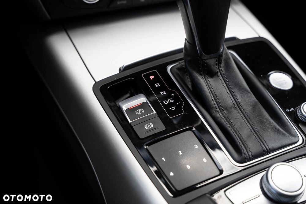 Audi A6 Avant 2.0 TDI Ultra S tronic - 21