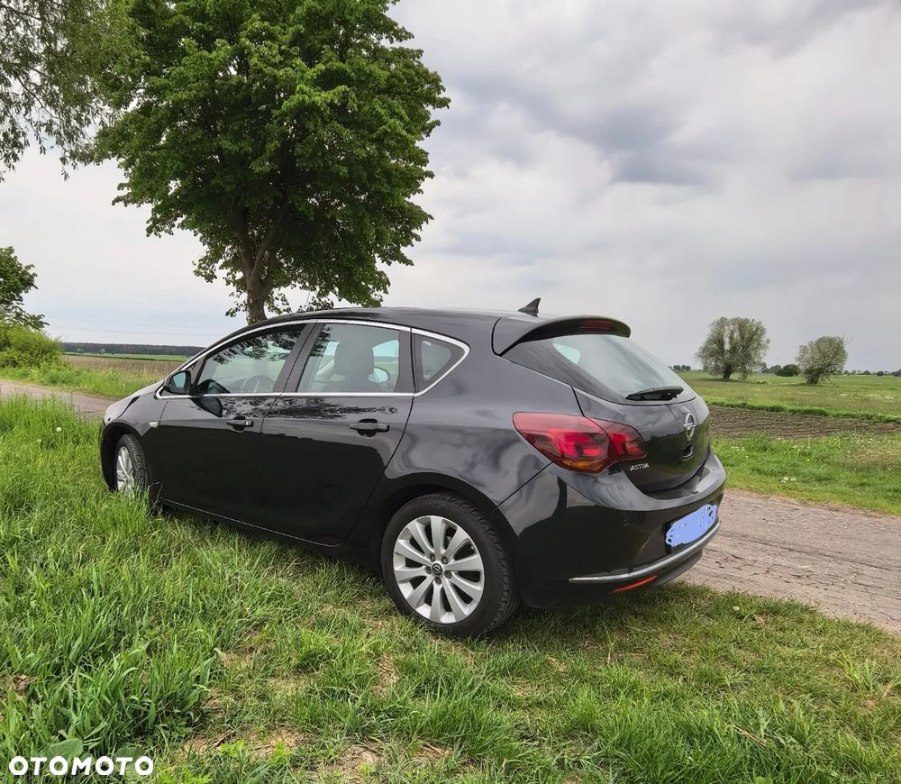 Opel Astra 1.4 Turbo - 8