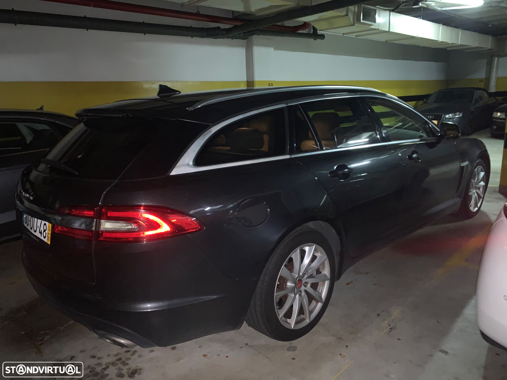 Jaguar XF Sportbrake 2.2 D Premium Luxury - 2