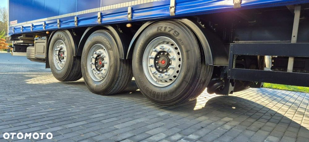 Schwarzmuller Firana Standard, 2 osie podnoszone - 20