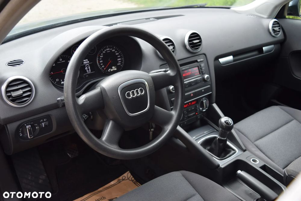 Audi A3 Sportback 1.9 TDI DPF S line Sportpaket (plus) - 15
