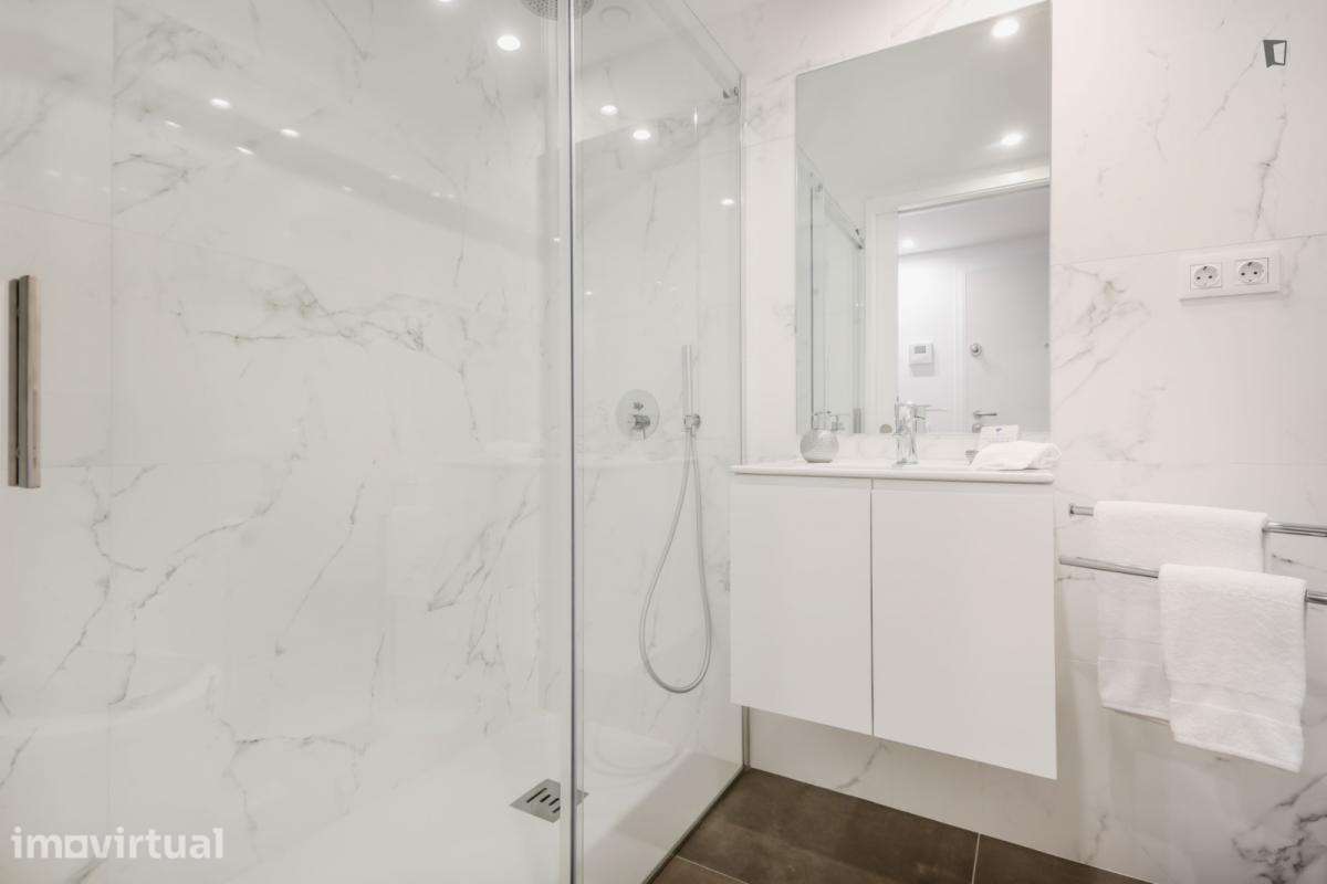 Apartamento com 2 quartos - localizado em Bonfim Porto - Grande imagem: 3/43