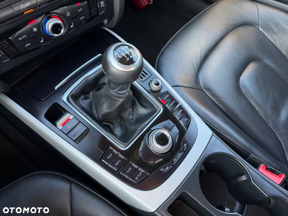 Audi A4 Limousine 2.0 TDI ultra - 30
