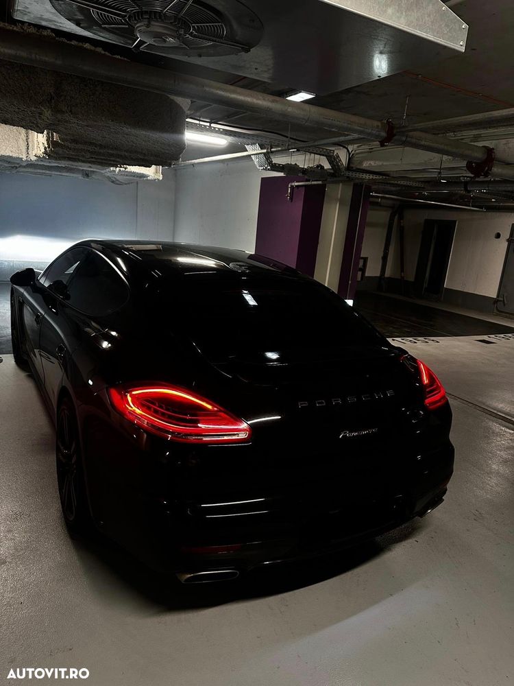 Porsche Panamera - 13