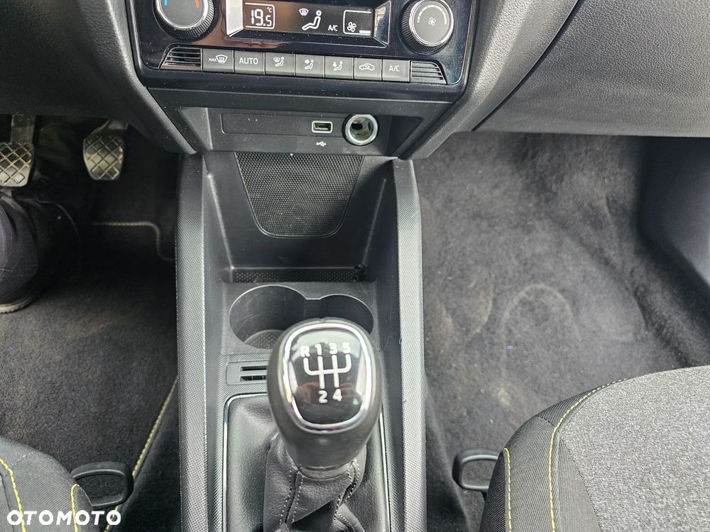 Skoda Fabia 1.0 TSI Soleil - 15