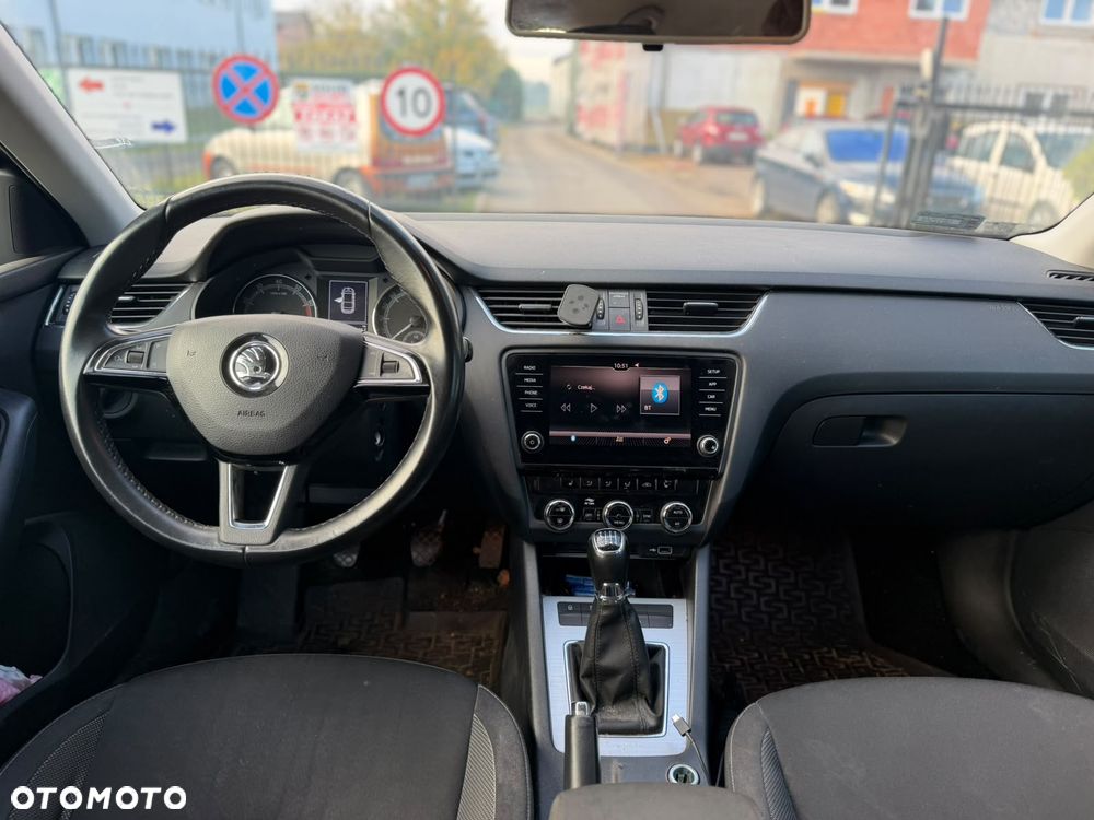 Skoda Octavia 1.5 TSI GPF ACT Ambition - 9