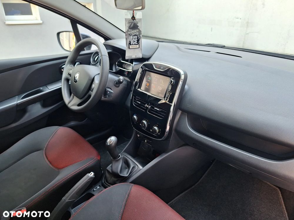 Renault Clio Energy TCe 90 Start & Stop Paris - 32