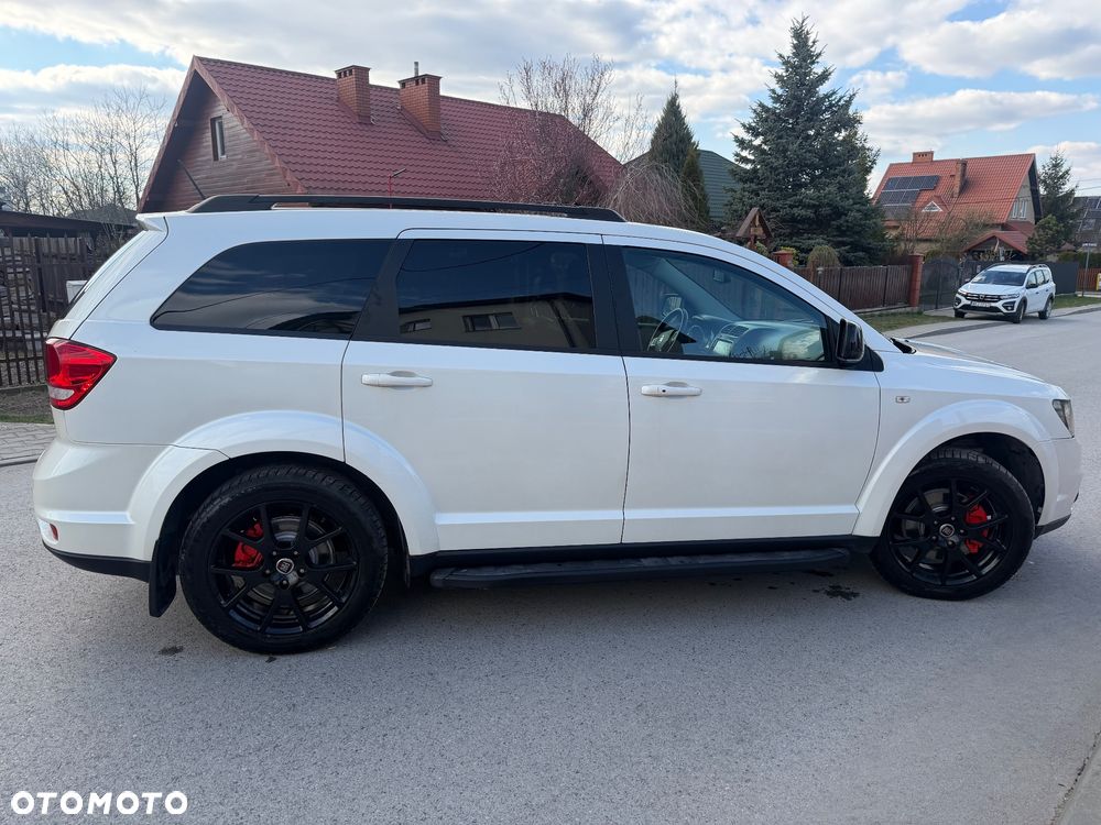 Fiat Freemont 2.0 Multijet 16V DPF Automatik Allrad Black Code - 8