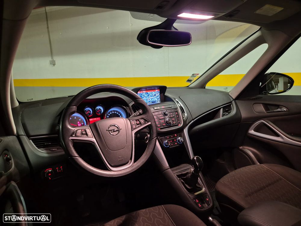 Opel Zafira 1.6 CDTi Executive - 21