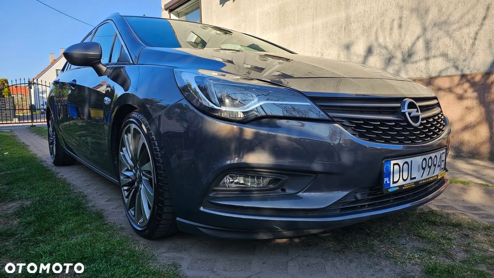 Opel Astra 1.6 BiTrb D (CDTI) Start/Stop Dynamic - 2
