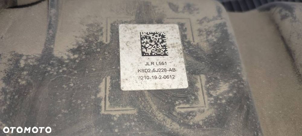 ZBIORNIK ADBLUE LAND RANGE ROVER EVOQUE II L551 K8D25J228AB - 3