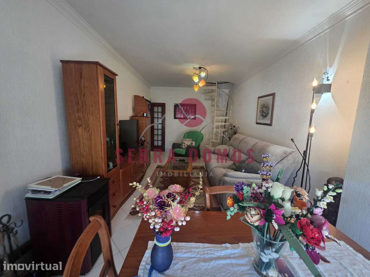 Apartamento T2 + 2 com terraço 53 m² localizado em Rio de Mouro - Grande imagem: 2/27