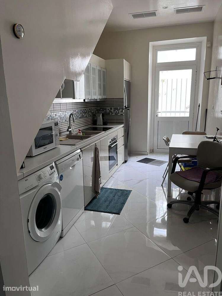 Moradia geminada T3 em Faro de 91 m2 - Grande imagem: 2/18