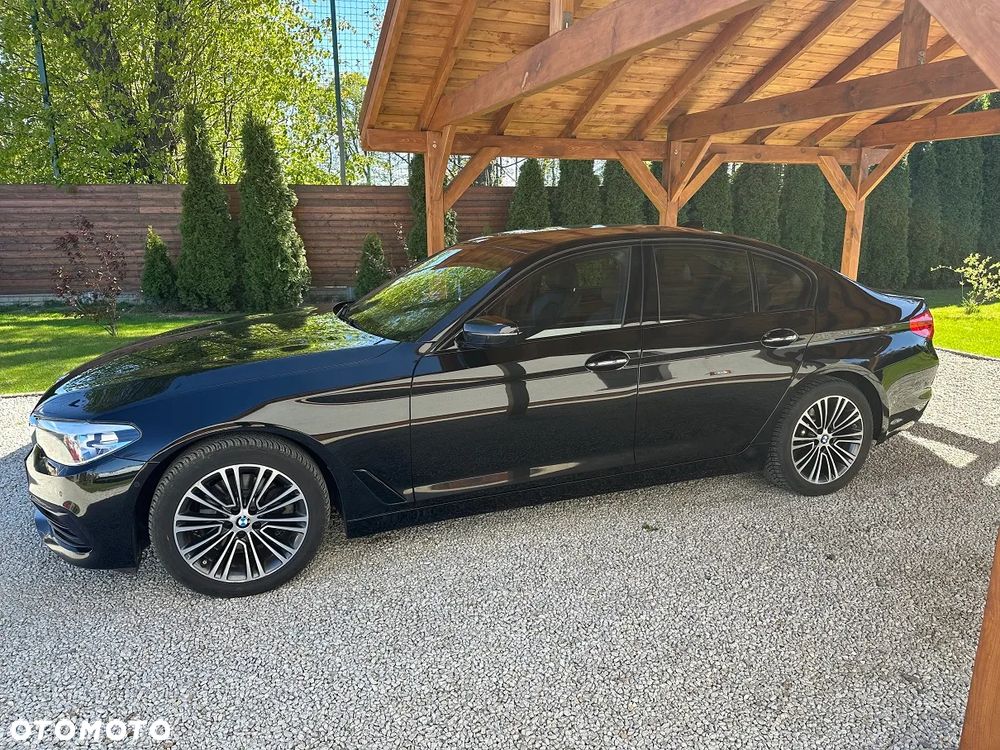 BMW Seria 5 520d Sport Line - 15