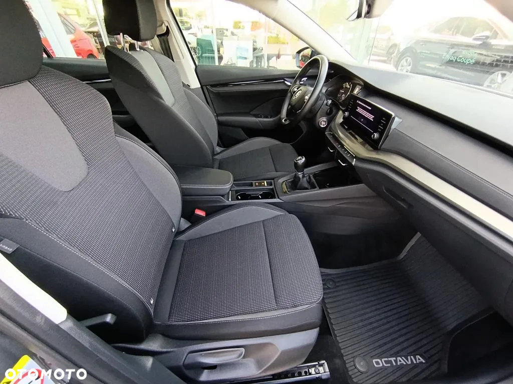 Skoda Octavia 1.5 TSI ACT Ambition - 11