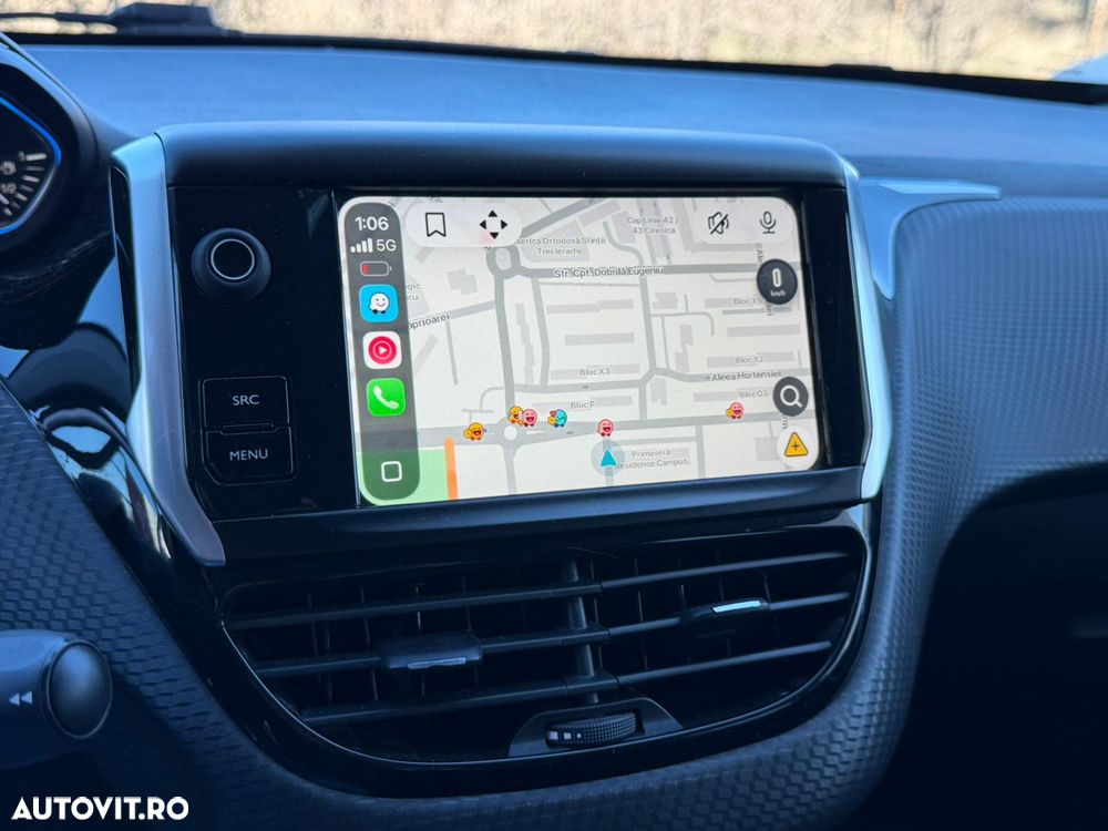 Peugeot 2008 1.2 PureTech Turbo EAT6 S&S Allure - 37