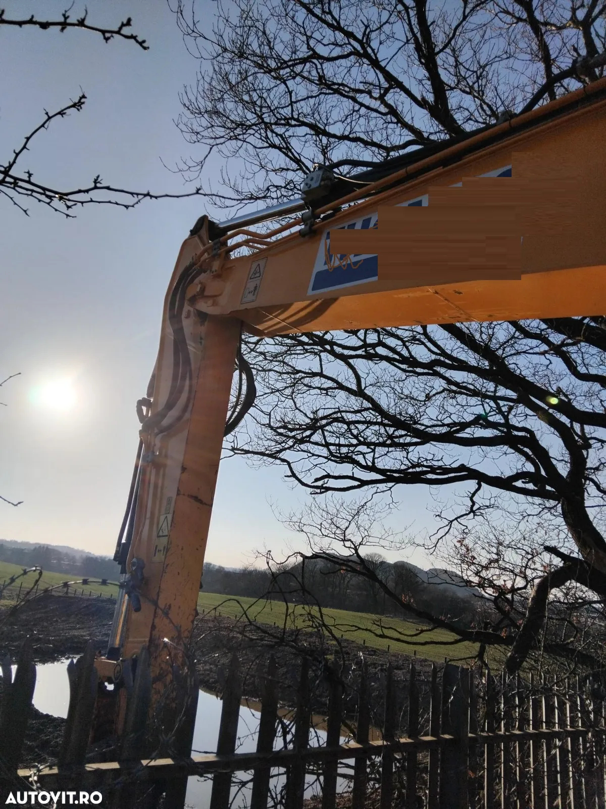 JCB 220X - 5
