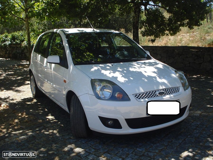 Ford Fiesta 1.4 TDCI Trend - 9