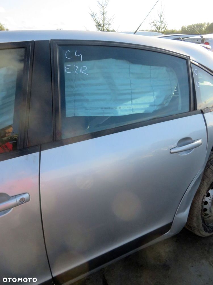 DRZWI TYLNE LEWE C4 I 5D HB EZR  SREBRNY CITROEN 2004-2008 - 1