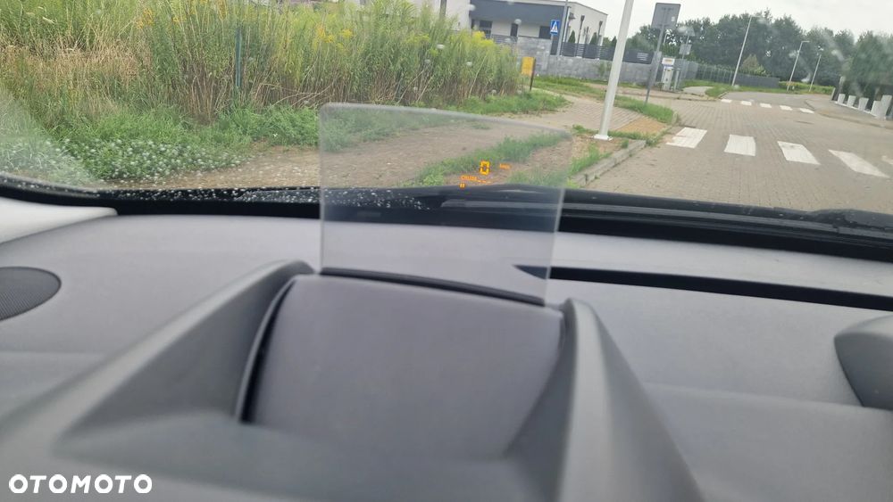 Peugeot 3008 Hybrid4 88g - 13