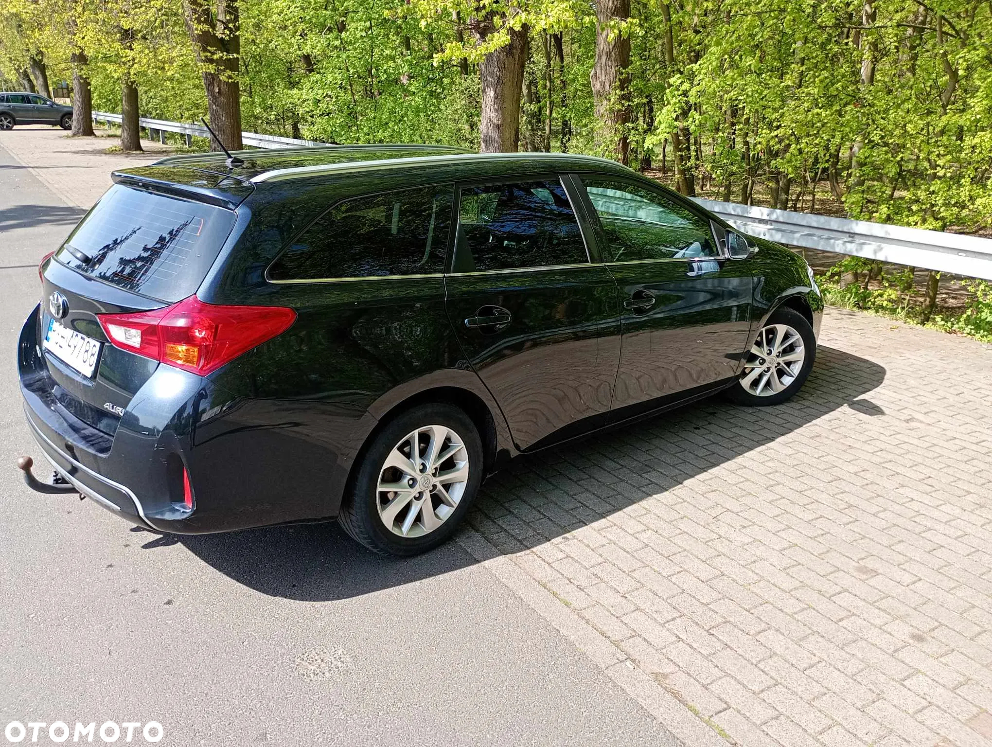 Toyota Auris - 2