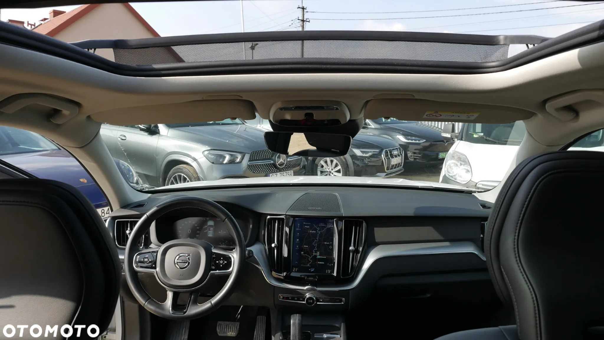 Volvo XC 60 T8 AWD Plug-In Hybrid Momentum Pro - 12