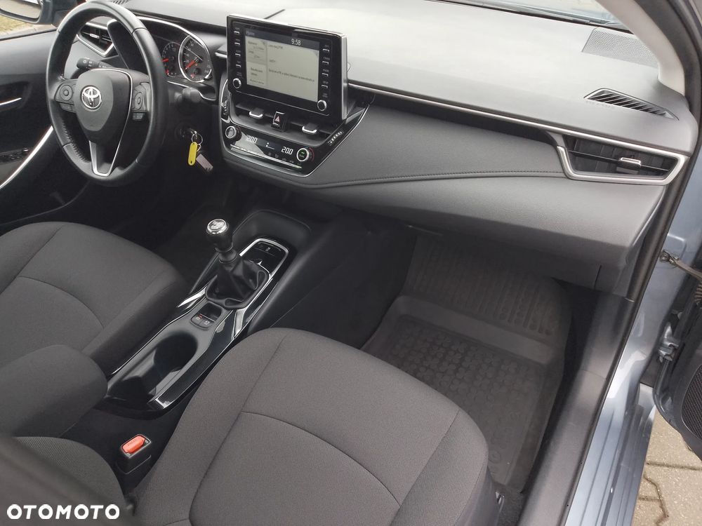 Toyota Corolla 1.5 Comfort - 16