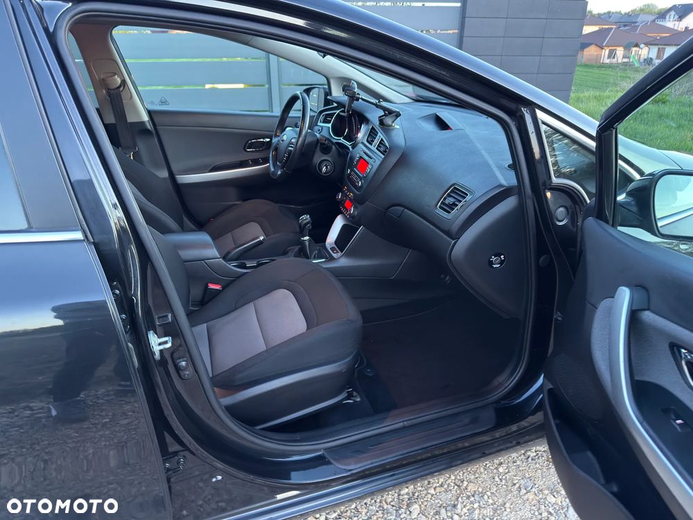Kia Ceed 1.4 L - 11