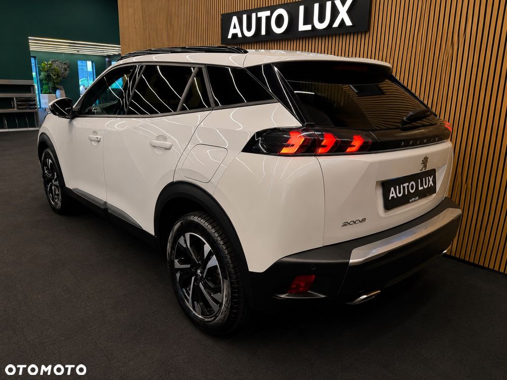 Peugeot 2008 1.2 PureTech Allure S&S - 3