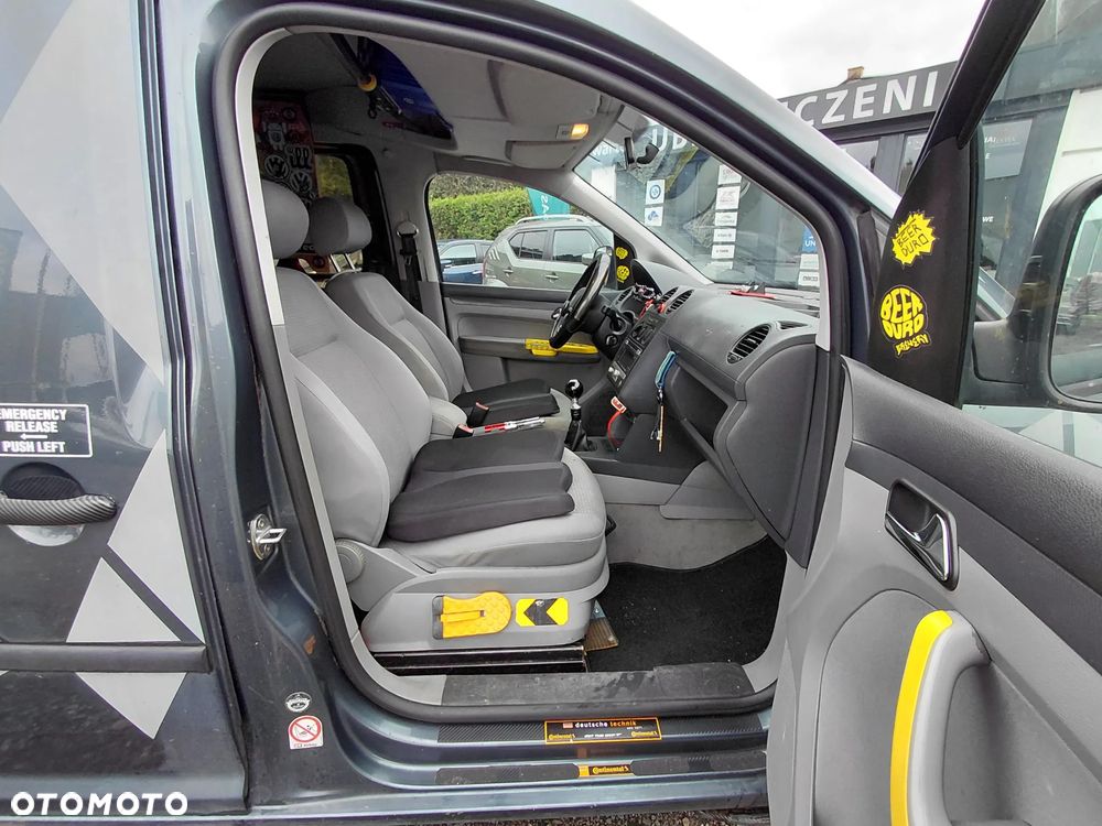 Volkswagen Caddy - 24