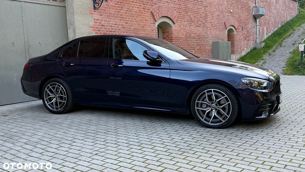 Mercedes-Benz Klasa E 220 d 4-Matic AMG - 4
