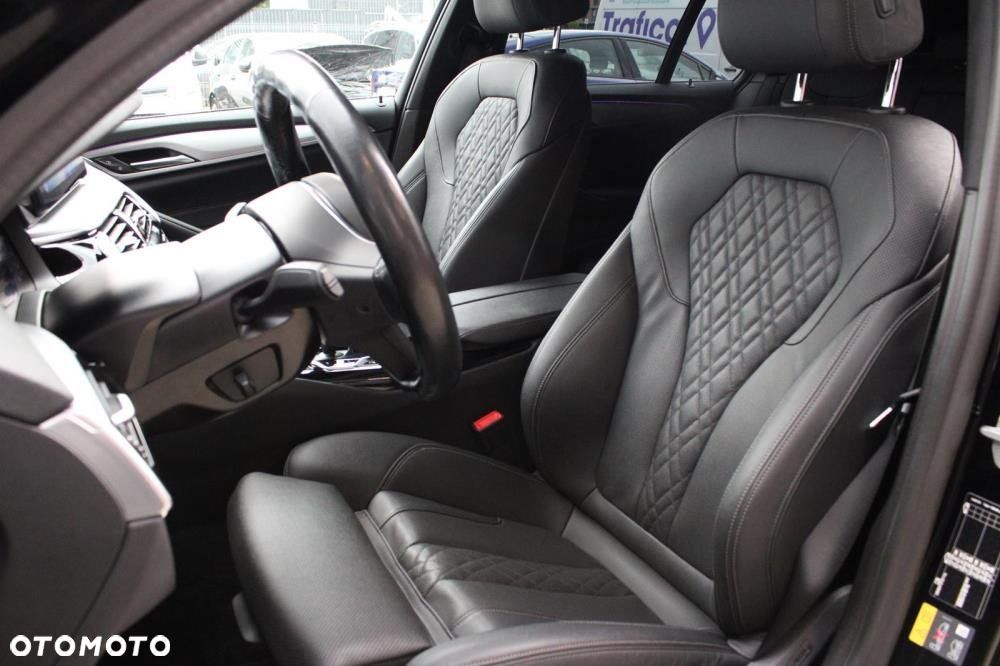 BMW Seria 5 - 11