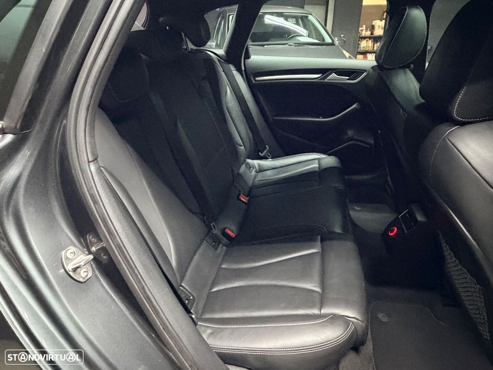 Audi A3 Sportback 2.0 TDI S-line - 7